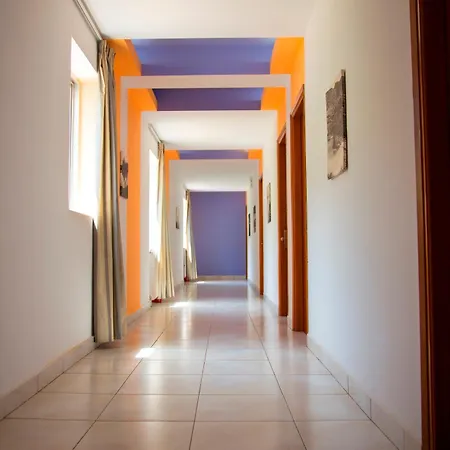 Hotel Violetta 3*