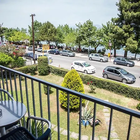 Violetta 3* Kaména Vúrla